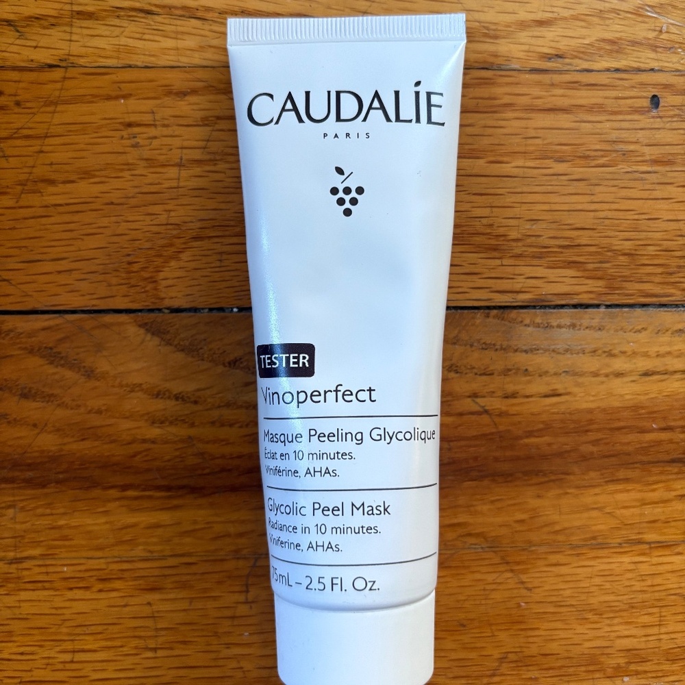Caudalie Vinoperfect  Brightening Glycolic Mask